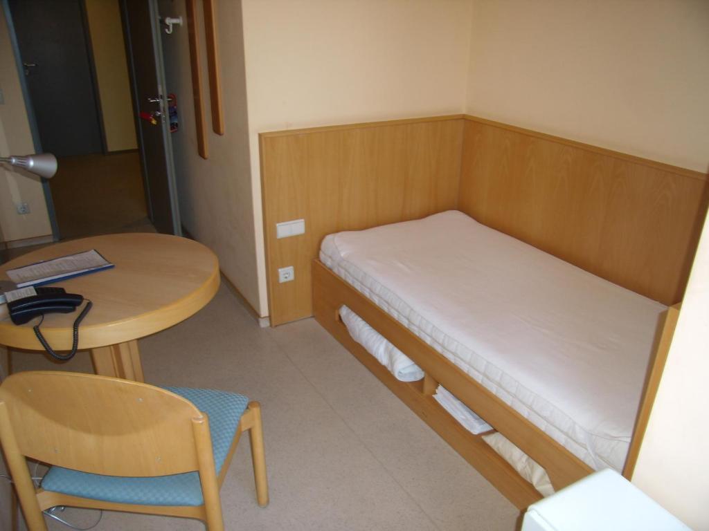 Jugendgaestehaus St.-Michaels-Heim برلين الغرفة الصورة